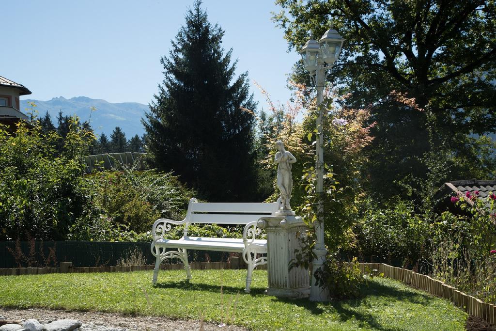 Gaestehaus Waldrand Garni Визинг Экстерьер фото